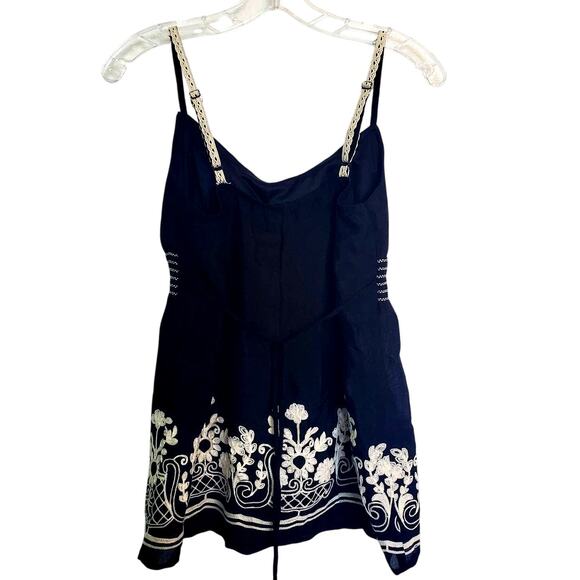 Heart Soul Baby Doll Top Black with Cream Lace Embroidered Size Small NWT - Picture 3 of 7